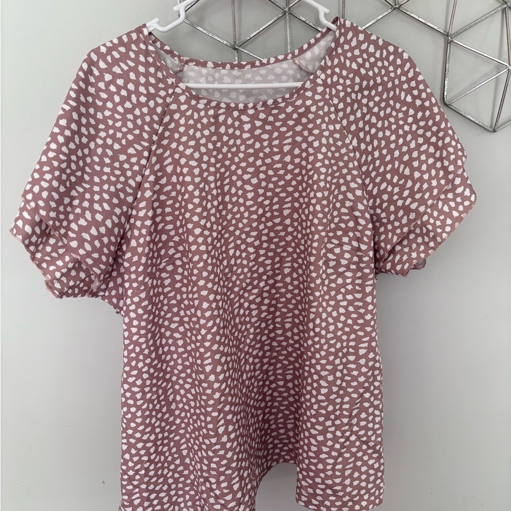 Women's Pink Patterned Top
